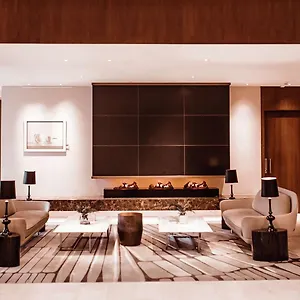 Отель Hilton *****