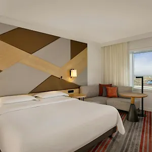 Отель Sheraton Amsterdam Airport And Conference Center ****