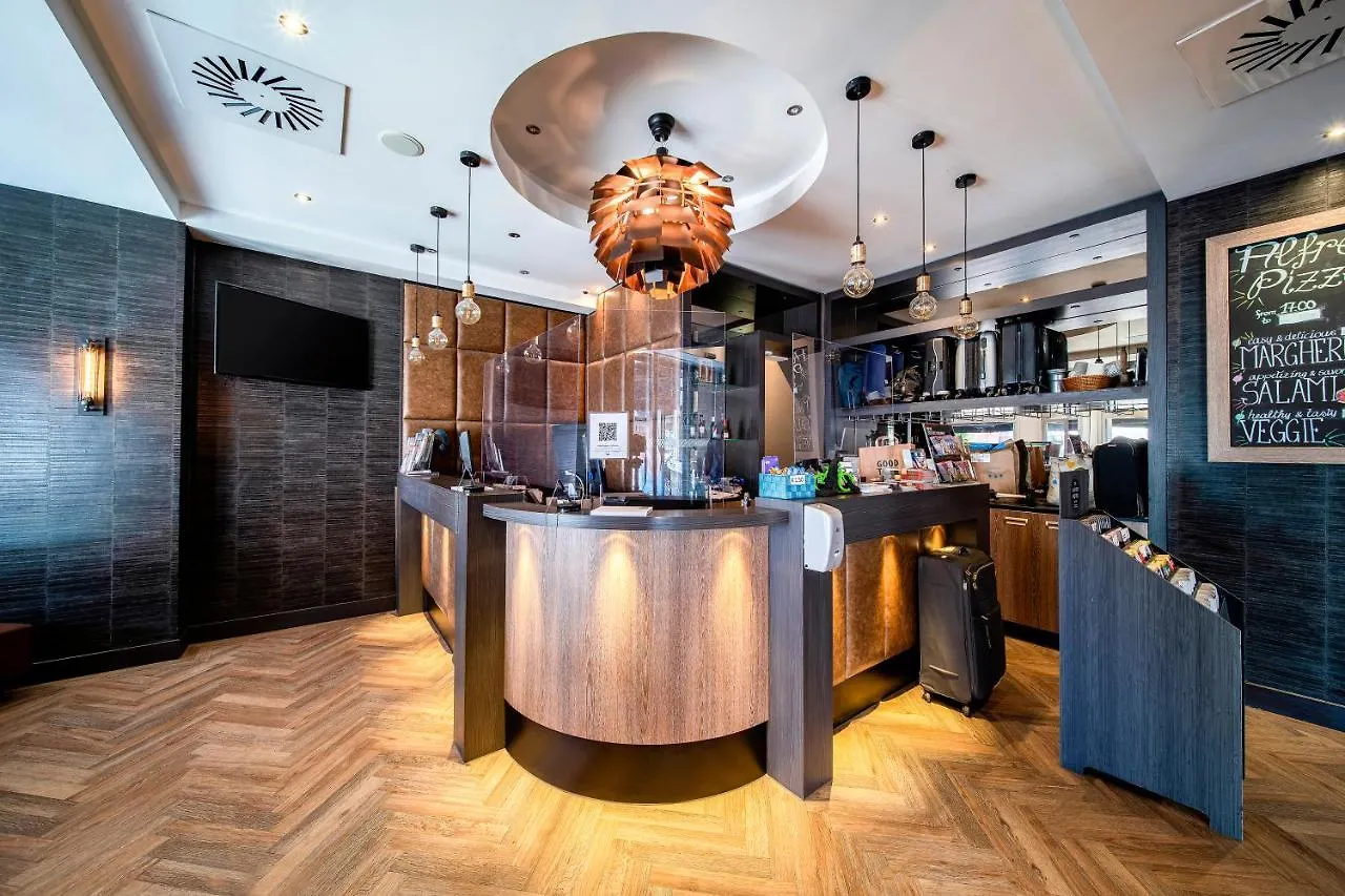***  The Alfred Hotel Amsterdam Netherlands